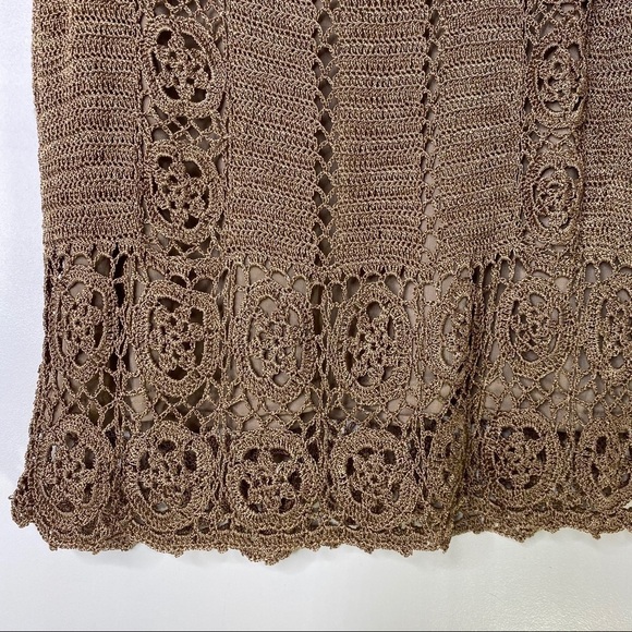 Gorgeous Muted Gold crochet top - Picture 7 of 10